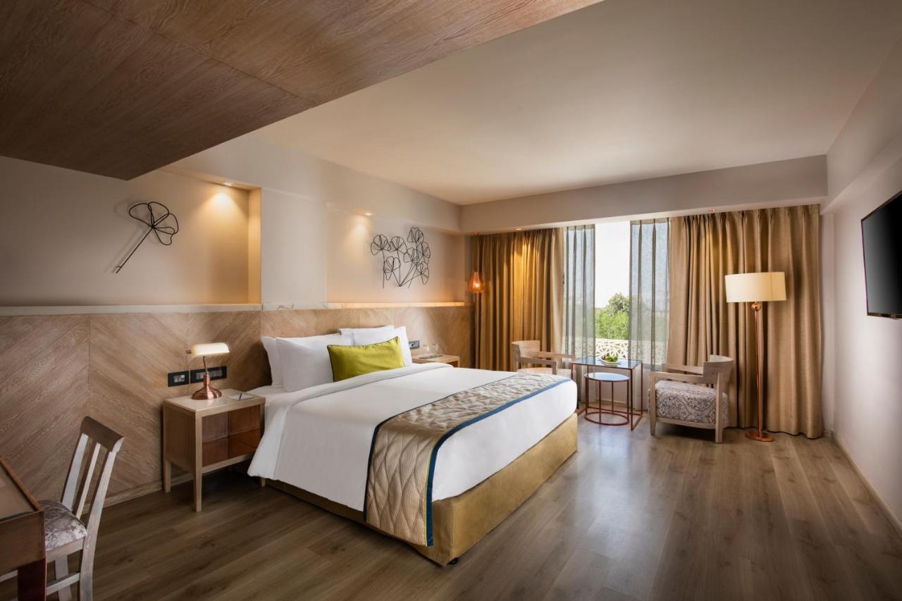 สโรวร พรีเมียร์ ไชยปุระ Hotel ชัยปุระ ภายนอก รูปภาพ